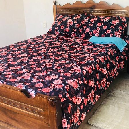 Rozmarin Нouse Makhinjauri Hotell Batumi Exteriör bild