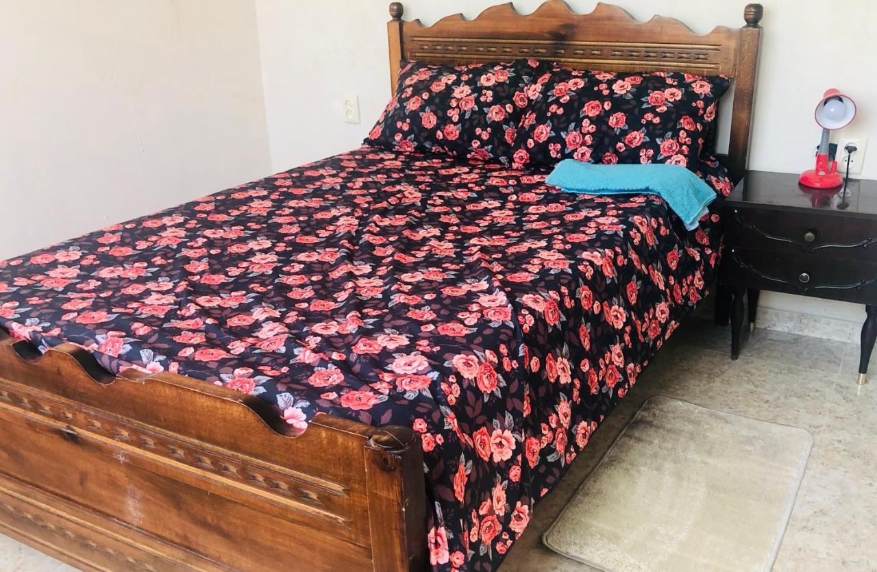 Rozmarin Нouse Makhinjauri Hotell Batumi Exteriör bild